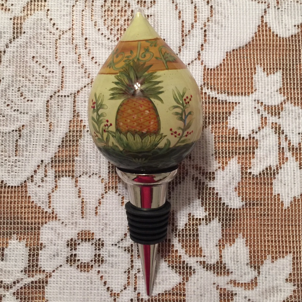 Ne’Qwa Reverse Painted Pineapple Wine Bottle Stopper Hand Blown